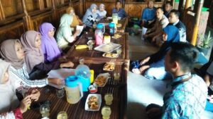 poto bu titik 1
