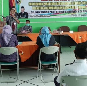 poto rapat 3