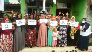 kpm-pkh-antusias-belajar-stunting-1